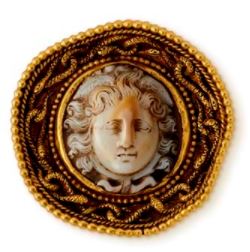 tefaf wartski.JPG
