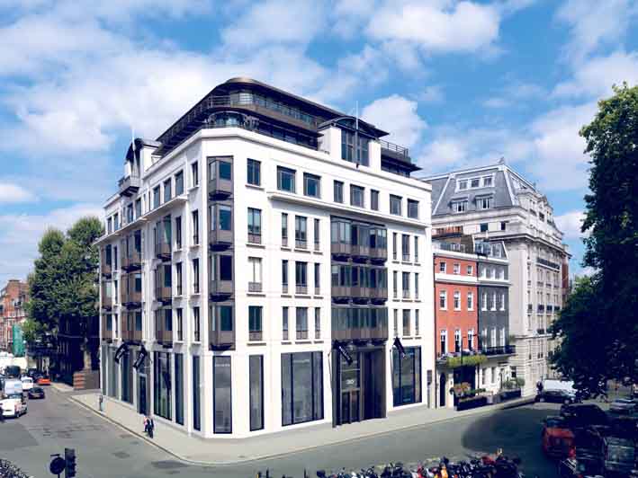 14-09-17-2158NE03A Phillips Berkeley Square.jpg