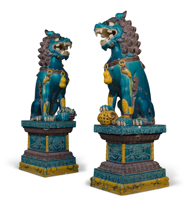Buddhist lion statues