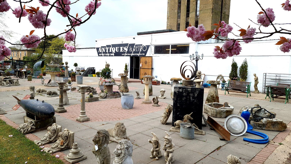 The Antiques & Retro Antique Centre