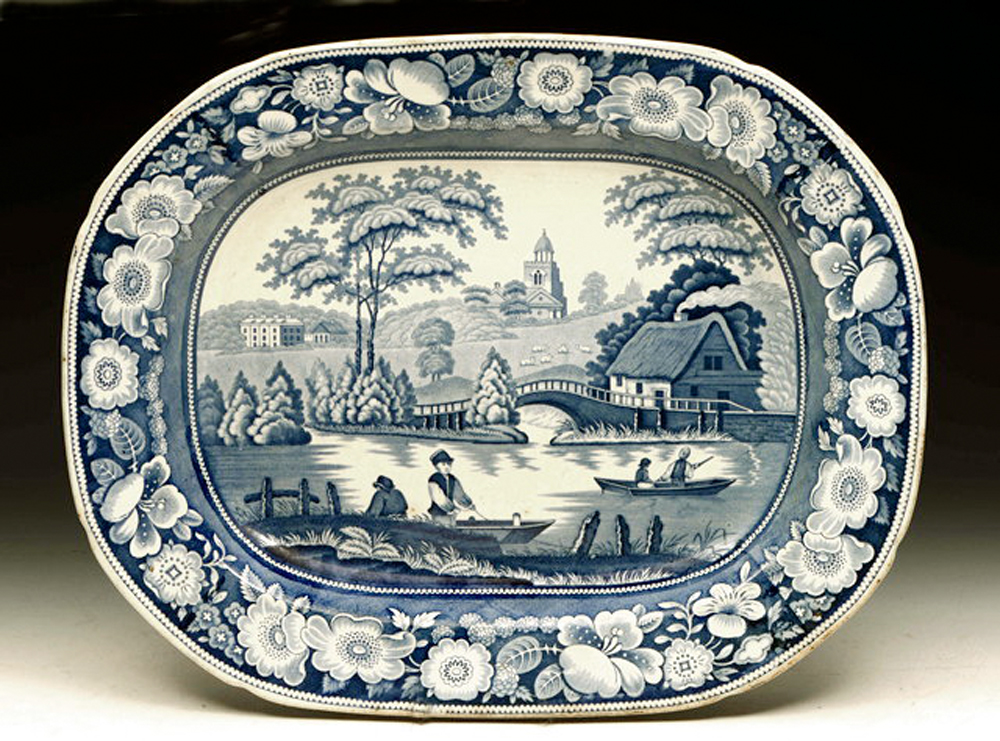 Blue and white meat plate