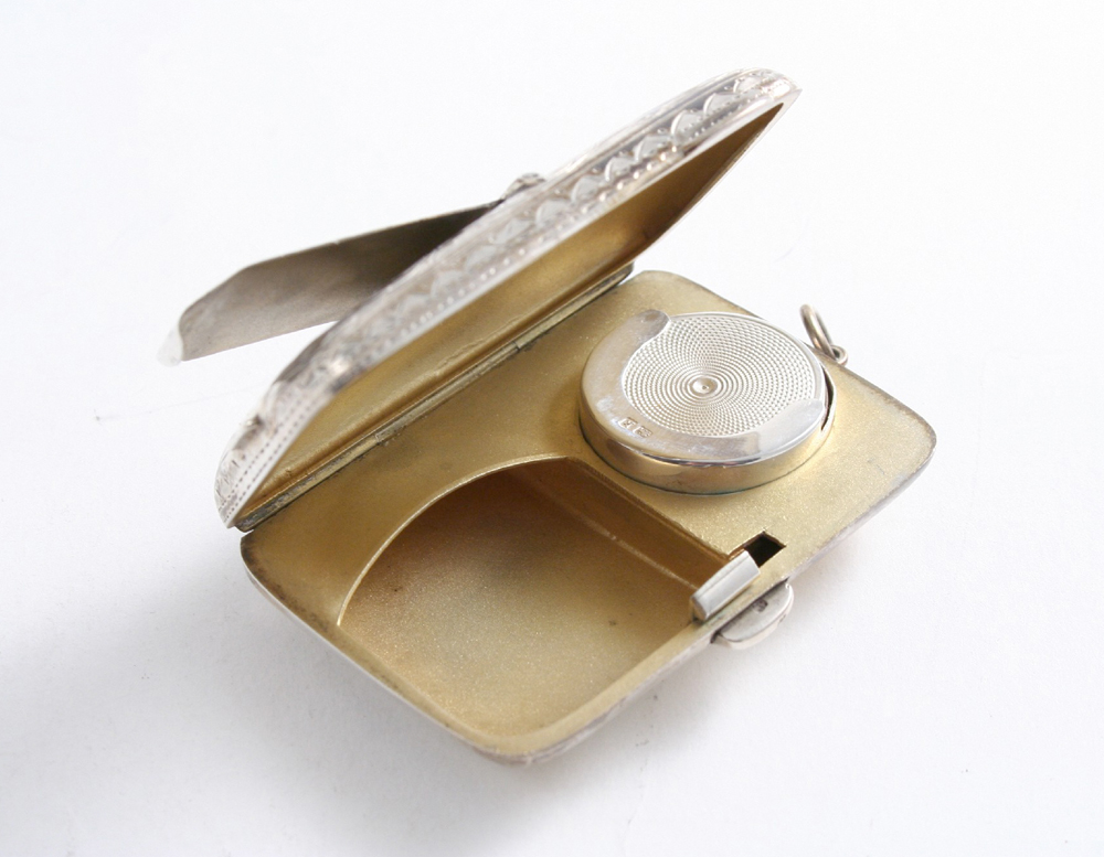 Edwardian patent ‘ombination vesta case