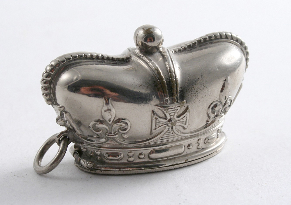 Commemorative nickel plated brass vesta case