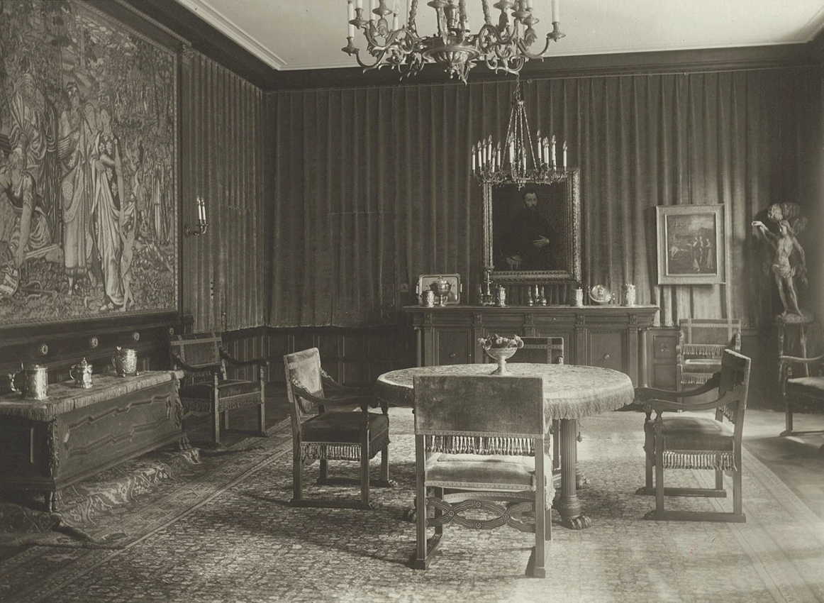Priester family Vienna apartment