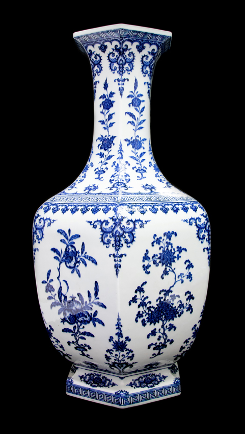 Chinese blue and white vase with a Qianlong seal