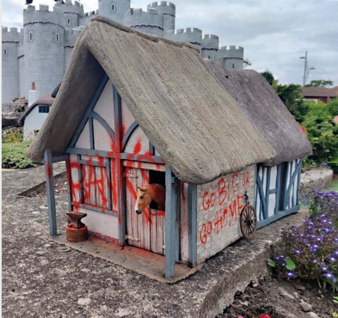 Banksy stable sculpture