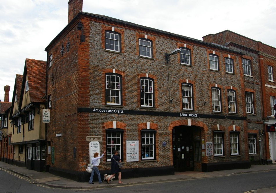 Lamb Arcade