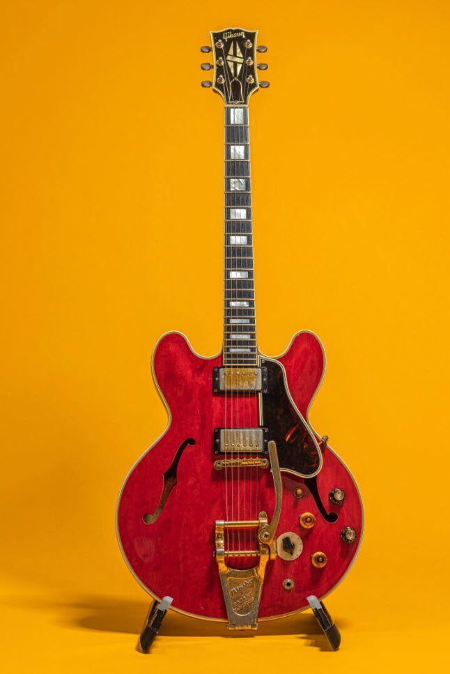 Noel Gallagher's 1960 Gibson ES-355