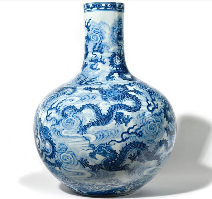 Chinese blue and white vase