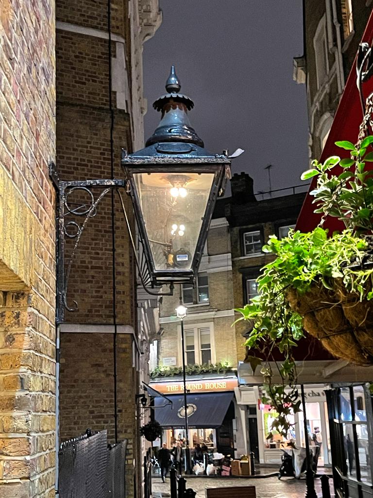 Gas lamp