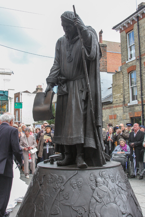 Chaucer statue