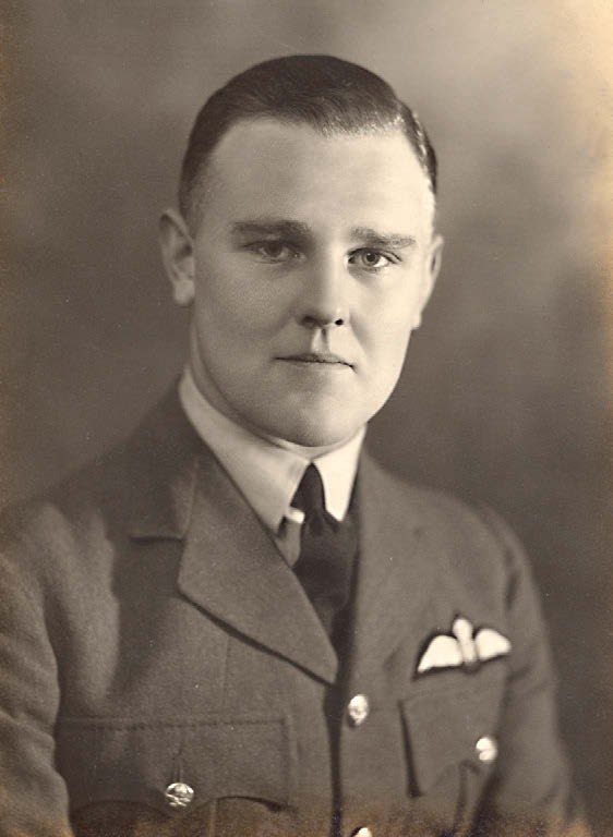 Squadron Leader Scarf