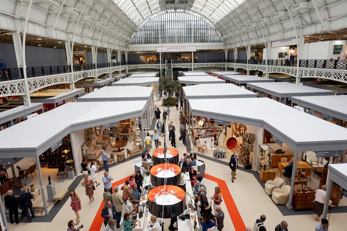 Art & Antiques Fair Olympia