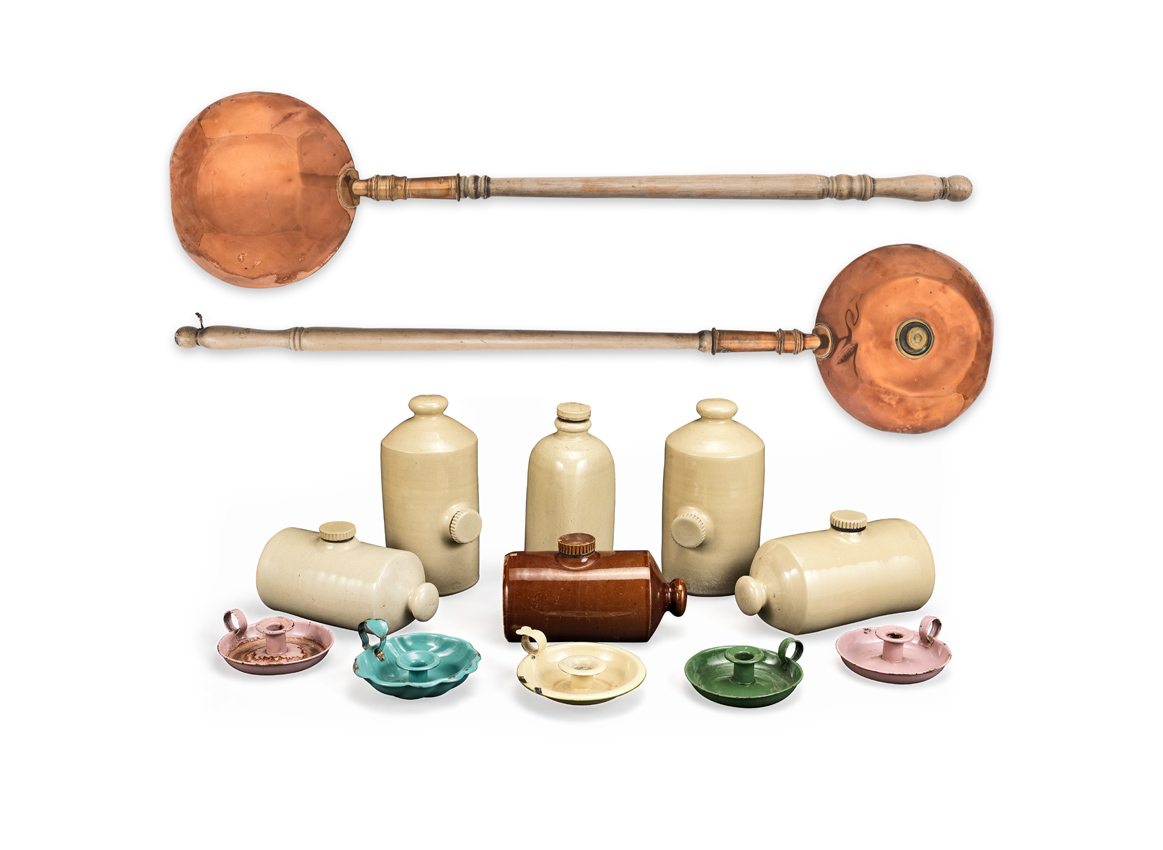 Bed pans