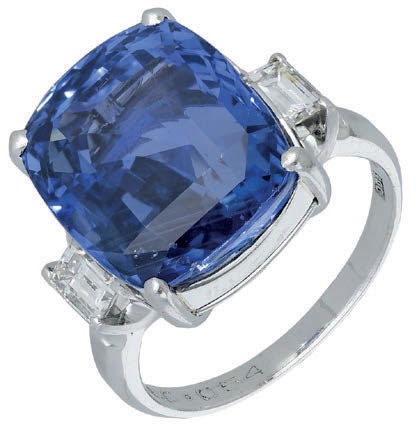Sapphire ring