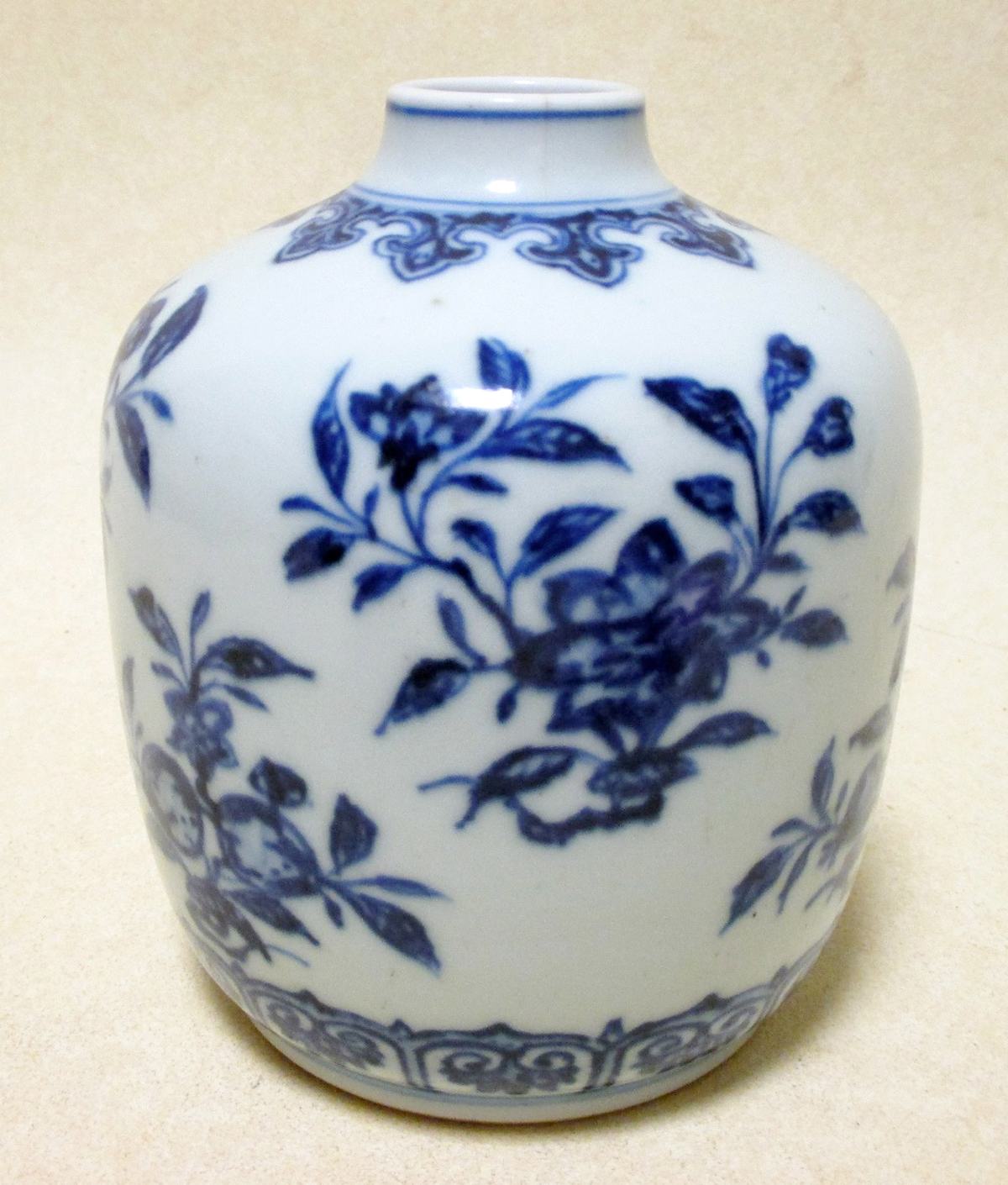 Chinese blue and white jar