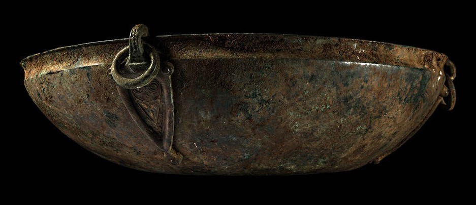 Saxon bowl