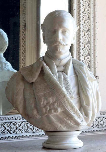 Guinness bust