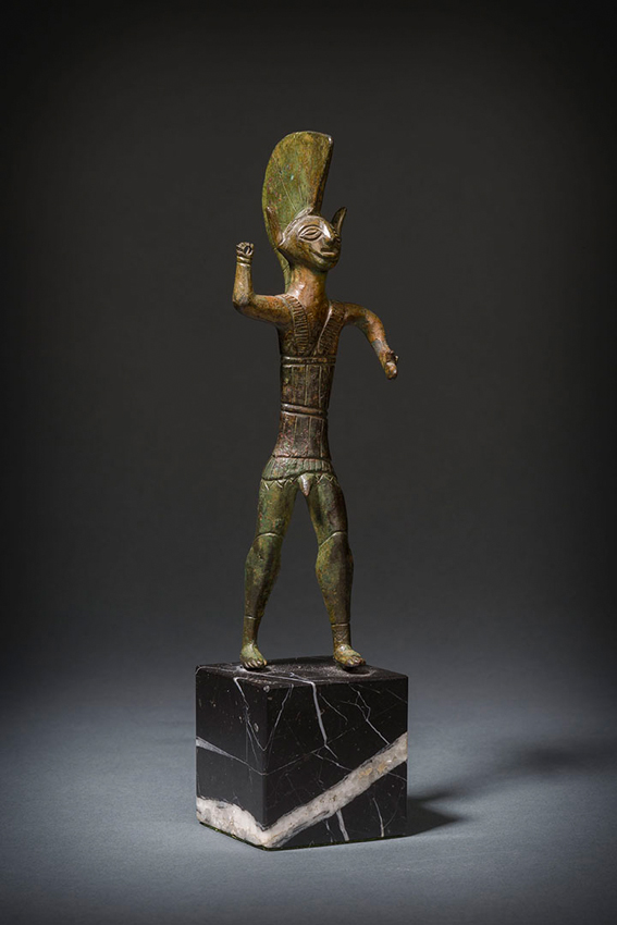 Bronze Etruscan statuette
