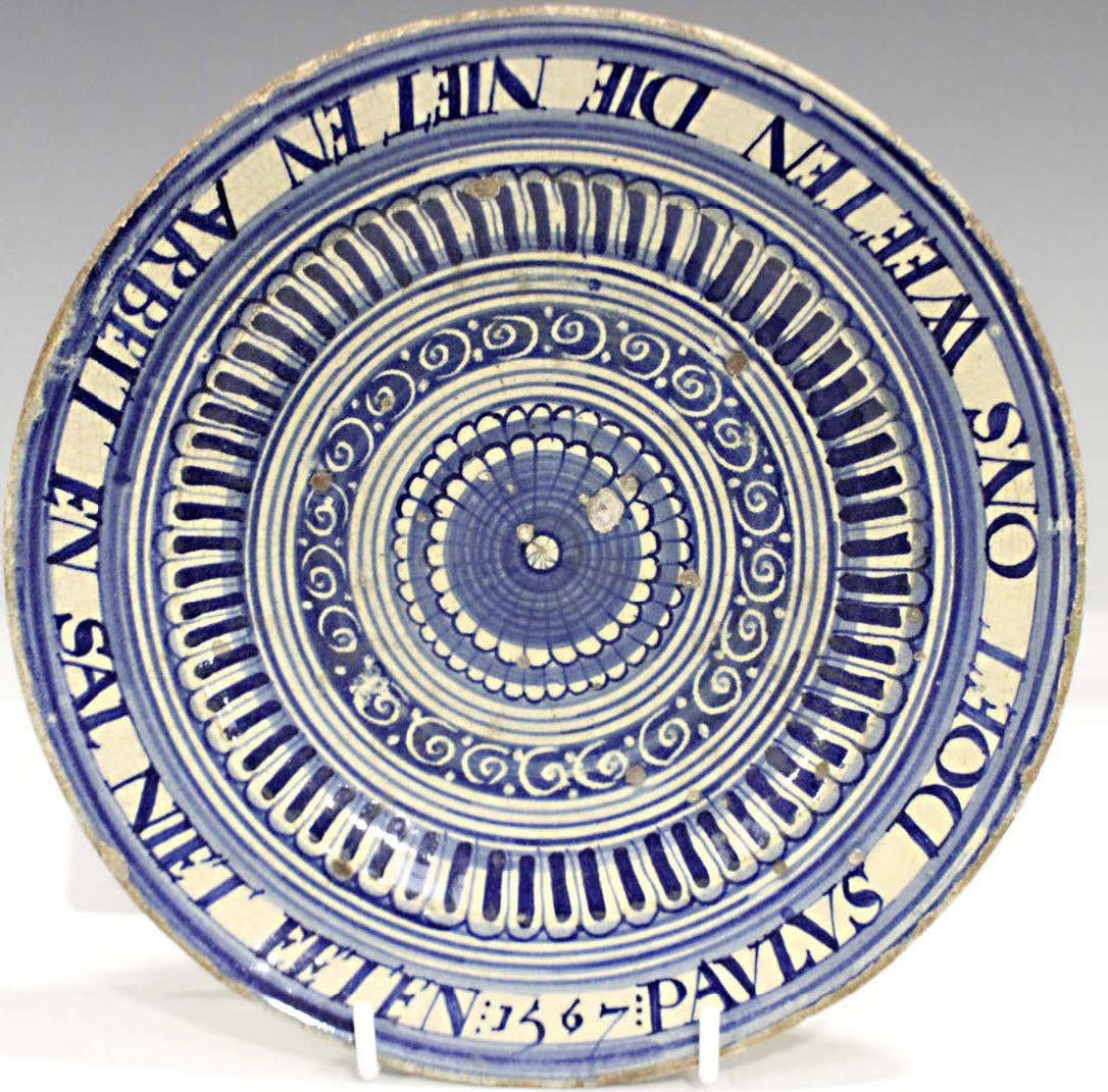 Earthenware charger