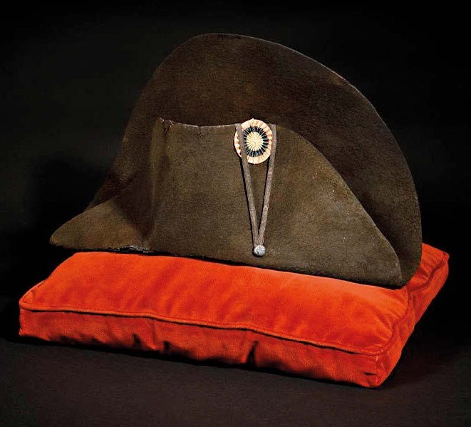 Napoleon hat