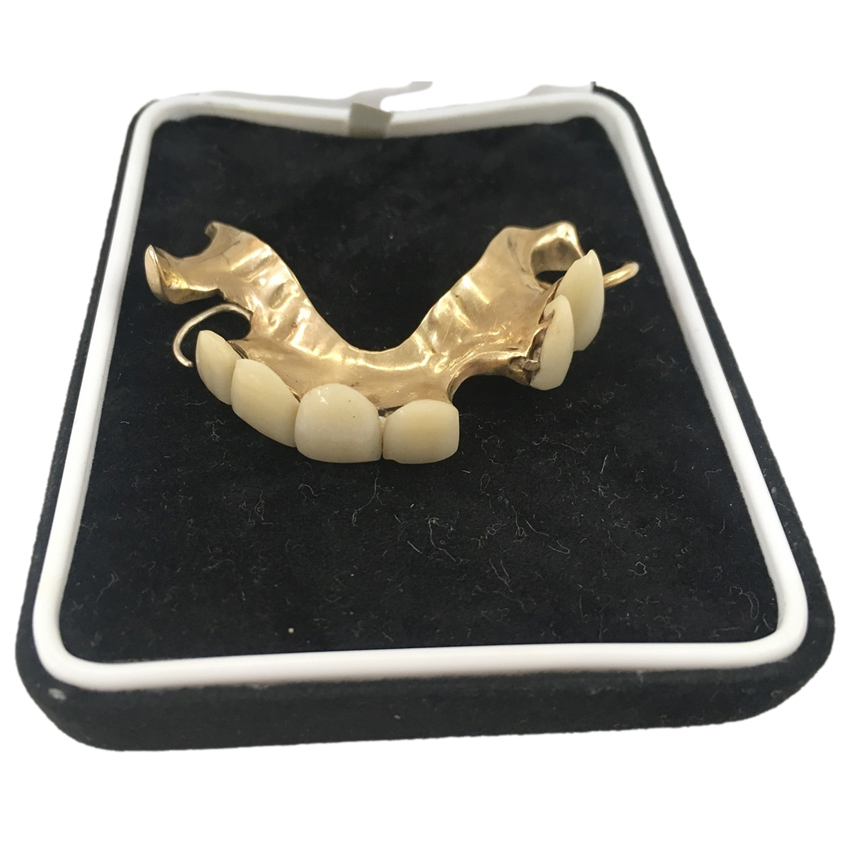 Churchillsfalseteeth Clipped Rev 1